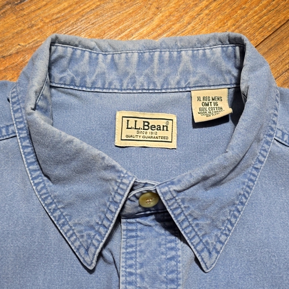 L.L. Bean Blue Casual Button Down Shirt Relaxed Fit - Picture 3 of 9